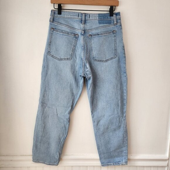 Abercrombie & Fitch The Mom High Rise Jeans Light Wash Distressed Women's 28 - Picture 2 of 7